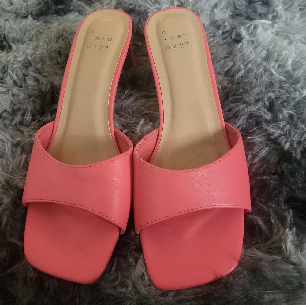 A New Day pink mule heels, 6.5